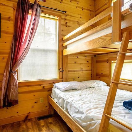 Drummer Boy Camping Resort Gettysburg Room photo