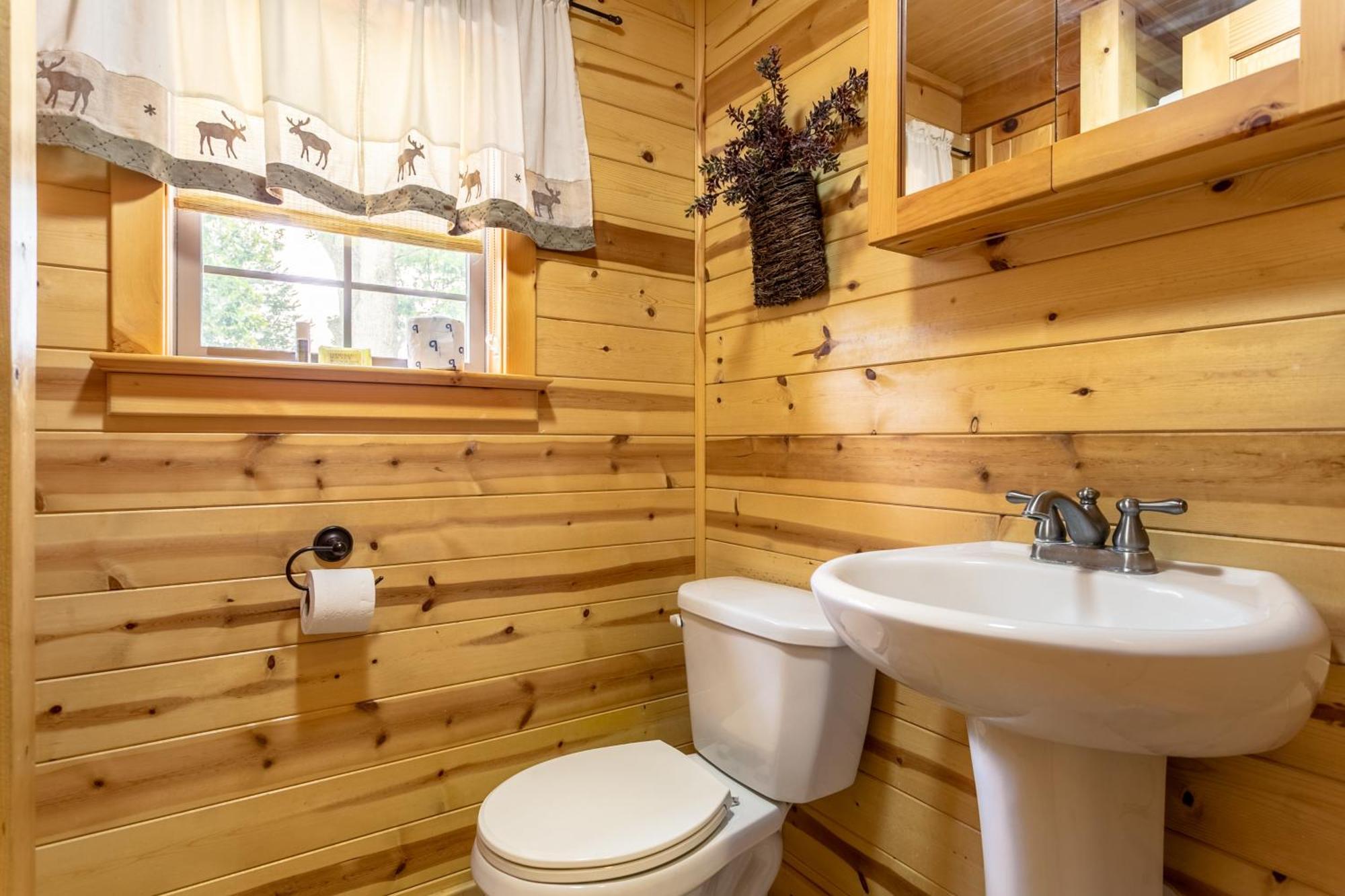 Drummer Boy Camping Resort Gettysburg Room photo