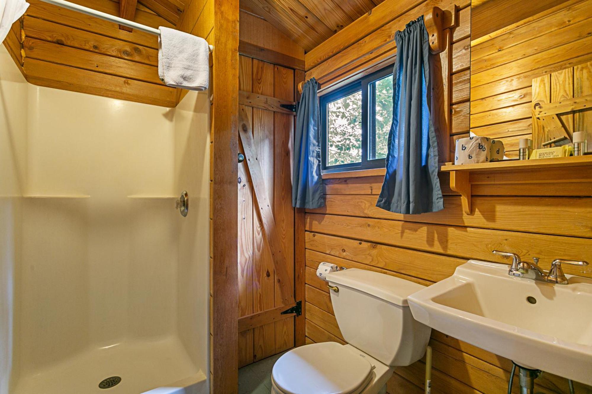 Drummer Boy Camping Resort Gettysburg Room photo